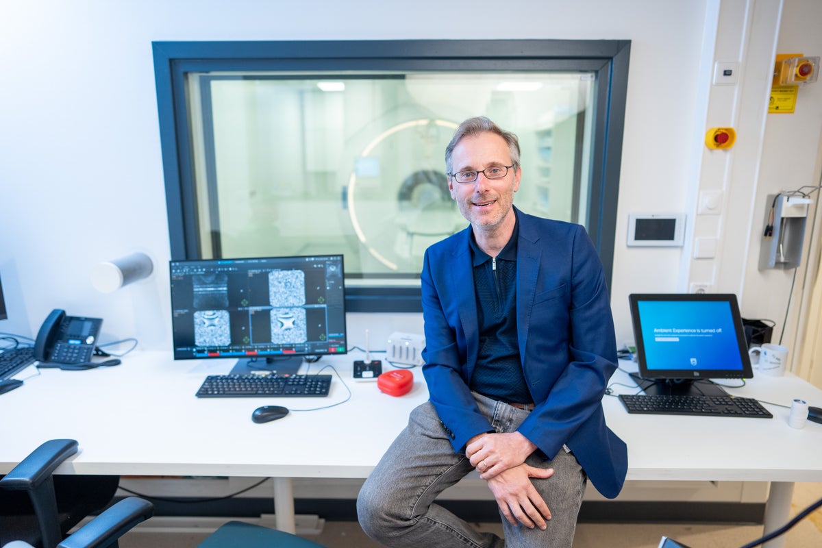 Alessandro Sbrizzi appointed professor!